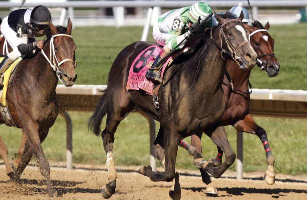 Fortune Pearl winning at Delaware Park